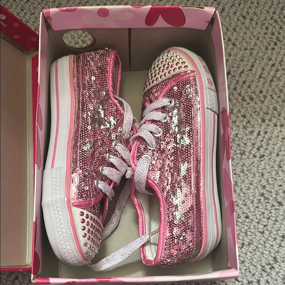 Expressions Pink Sneakers with Playful Design